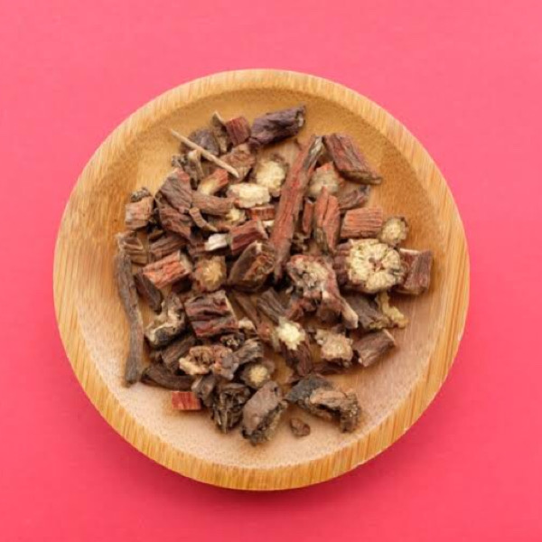 Salviae Miltiorrhizae Radix und Rhizom